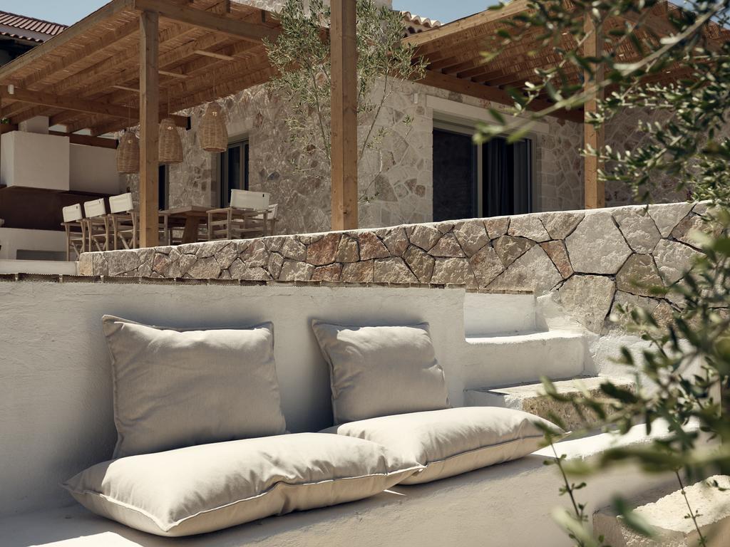 Niova Villa - Seafront, Private Pool And Ionian Sea Views, By Zantewize Alykes  Bagian luar foto