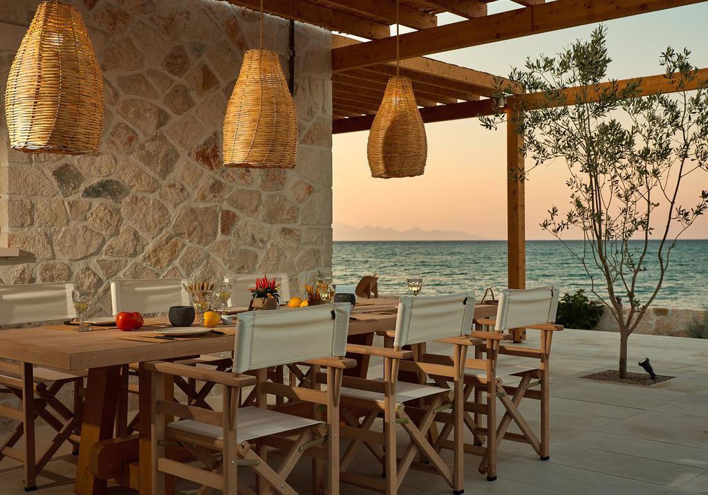 Niova Villa - Seafront, Private Pool And Ionian Sea Views, By Zantewize Alykes  Bagian luar foto