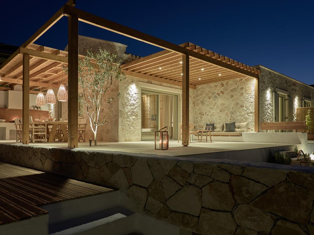 Niova Villa - Seafront, Private Pool And Ionian Sea Views, By Zantewize Alykes  Bagian luar foto