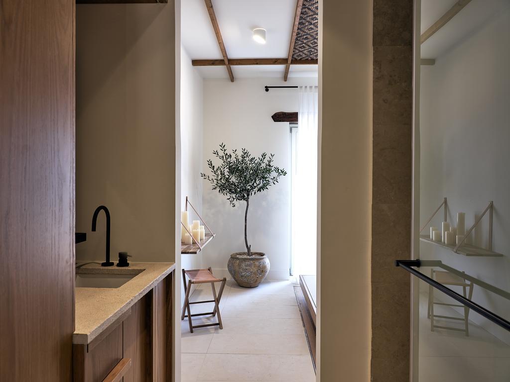 Niova Villa - Seafront, Private Pool And Ionian Sea Views, By Zantewize Alykes  Bagian luar foto