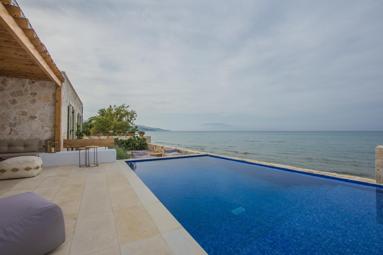 Niova Villa - Seafront, Private Pool And Ionian Sea Views, By Zantewize Alykes  Bagian luar foto